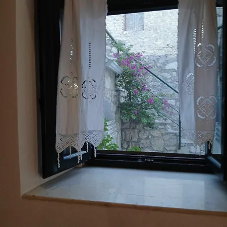 בית נופש Victoria Mansion Pinakokhorion