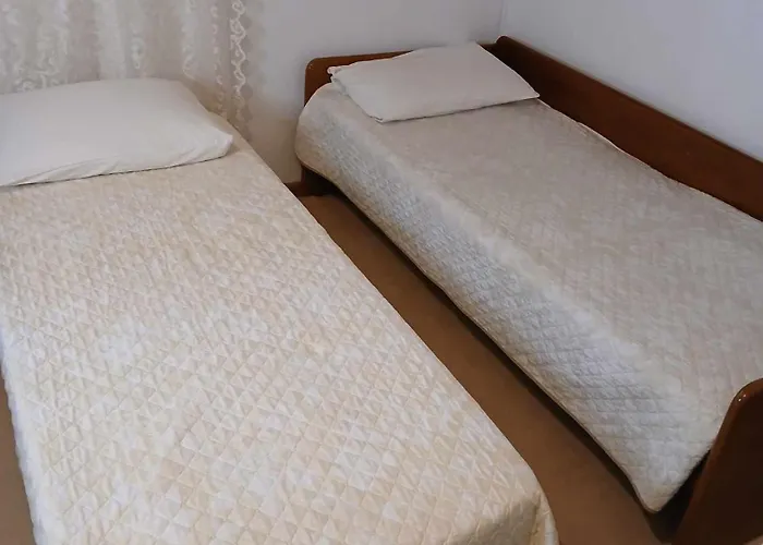 Victoria Mansion * Pinakokhorion